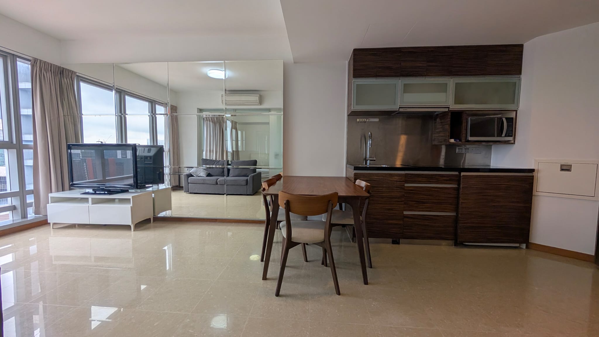 The Clift one-bedder, photo 3 of 5